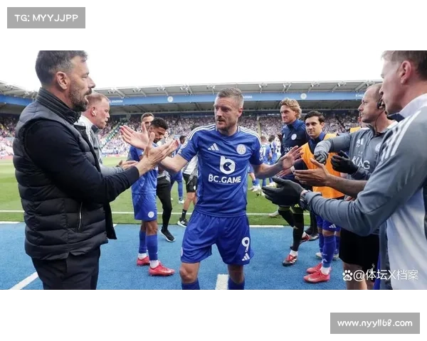 从逆袭射手到球队引擎:瓦尔迪五大角色精彩特点深度全解析